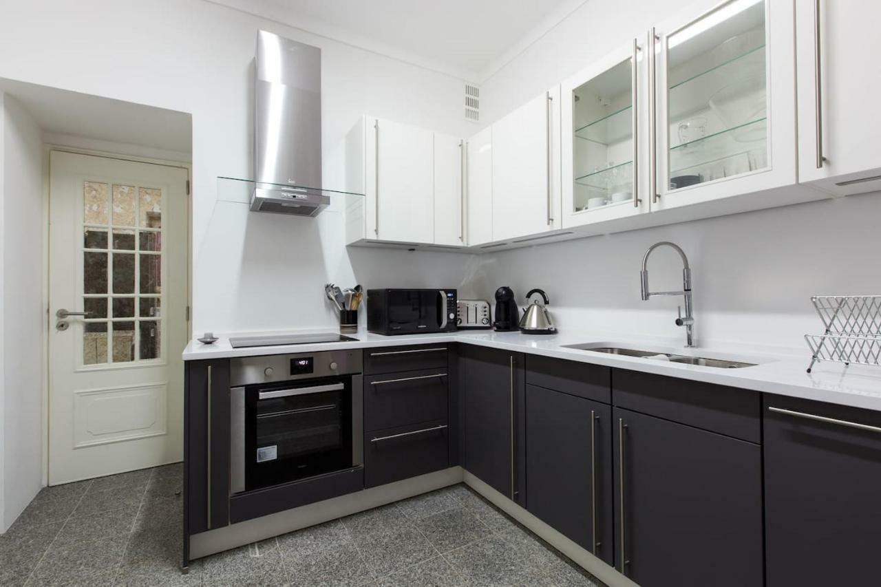 Calcada Do Combro Apartment Lisbon Luaran gambar