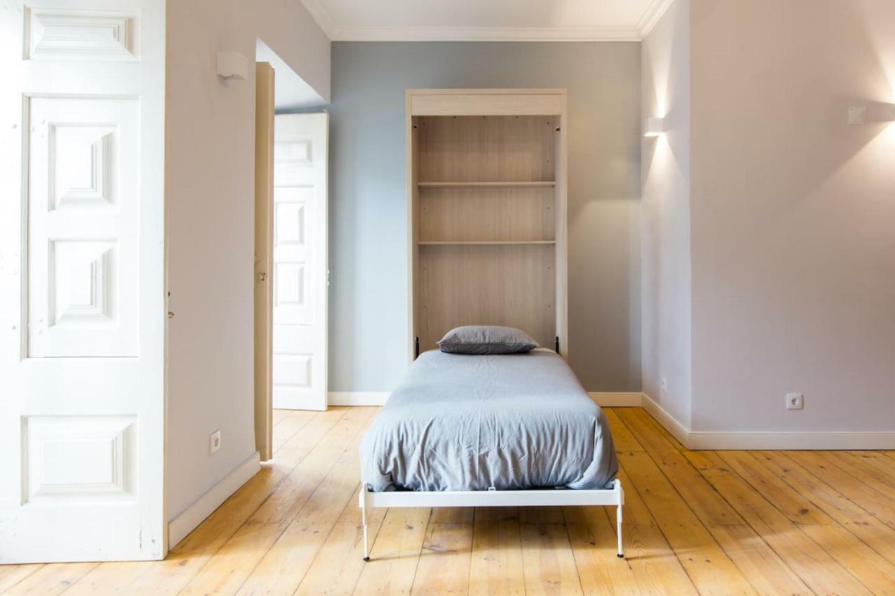 Calcada Do Combro Apartment Lisbon Luaran gambar
